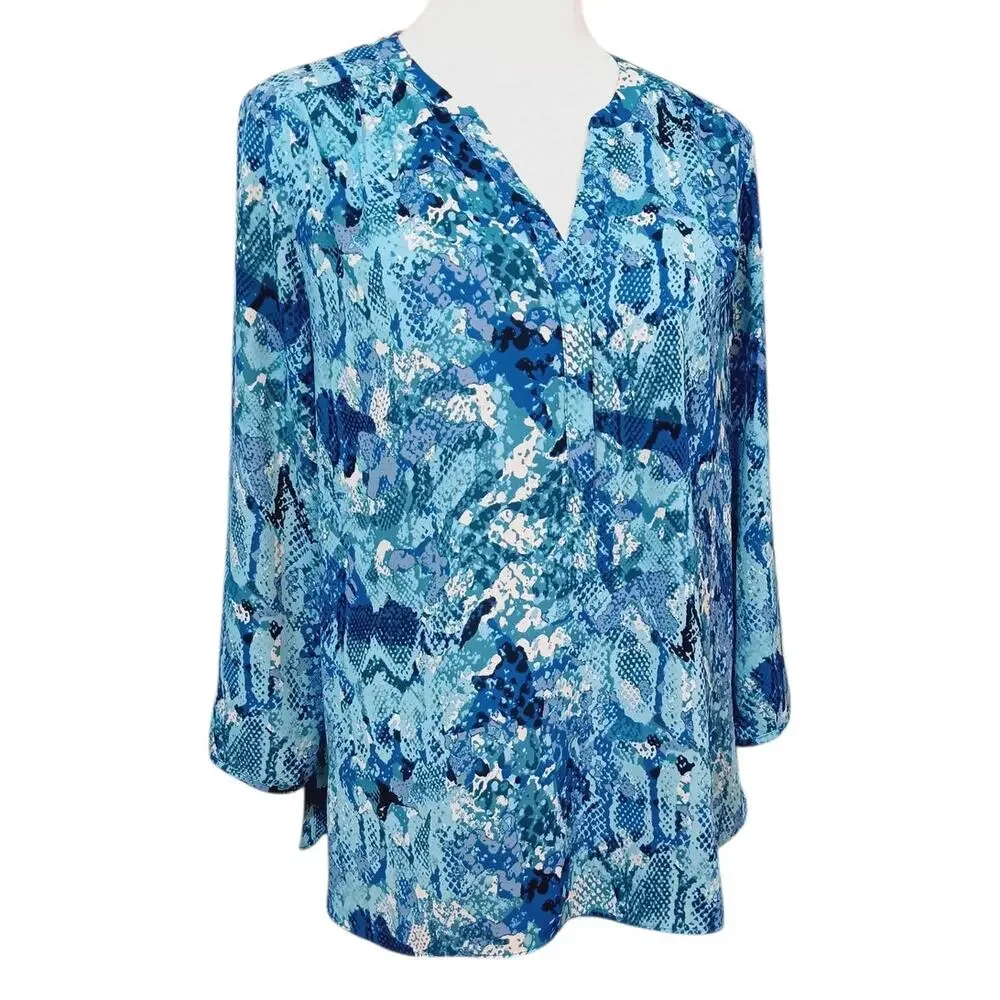 NYDJ Blouse Popover Top M Blue Snake Print Pleats‎ Dressy Career Office Event